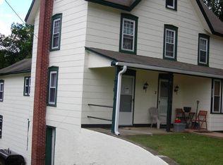 1921 Creek Rd APT 1, Glenmoore, PA 19343