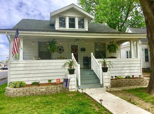 1312 S Pasfield St, Springfield, IL 62704