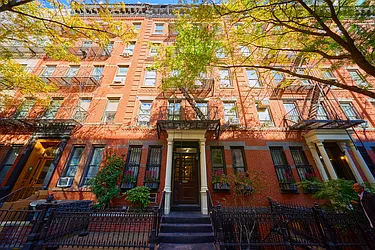 423 East 81st Street in Yorkville