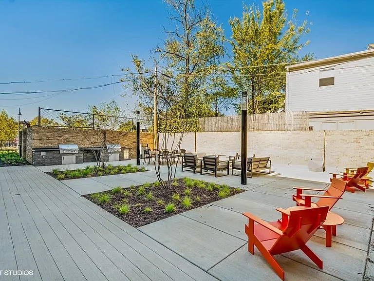 Carver and Slowe Apartments — Photo 9
