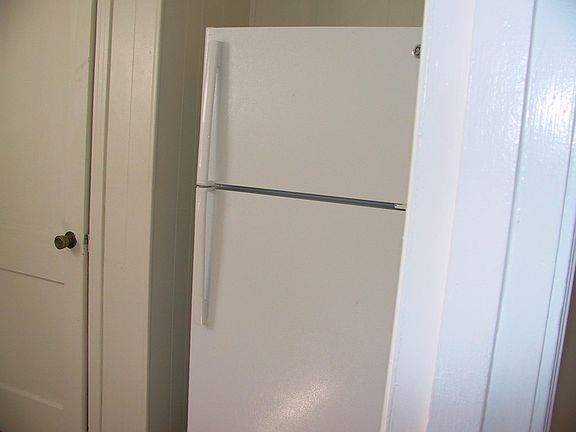 4th image of 1101 Jacqueline St