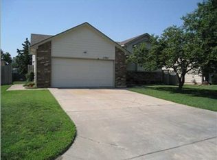 11707 W Bekemeyer St, Wichita, KS 67212