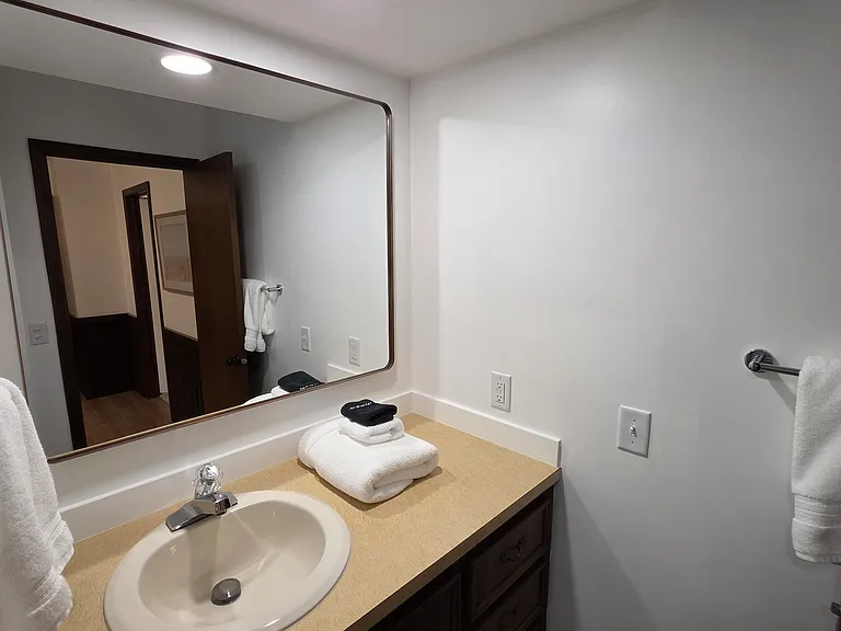 1340 S Shore Dr — Photo 14