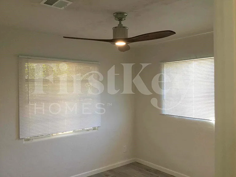 3542 E Yale St — Photo 8