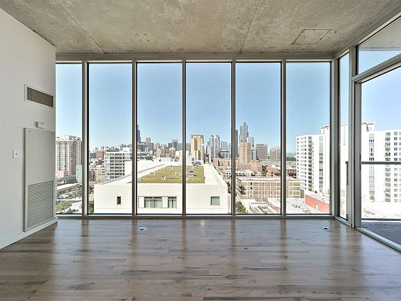 2nd image of 1720 S Michigan Ave APT 1601