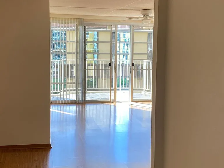 1350 Ala Moana Blvd #1012 — Photo 7