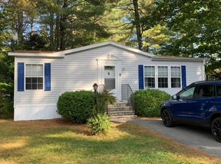 9 Lark Ln, Rochester, NH 03868