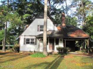 128 Fairway Dr, Washington, NC 27889