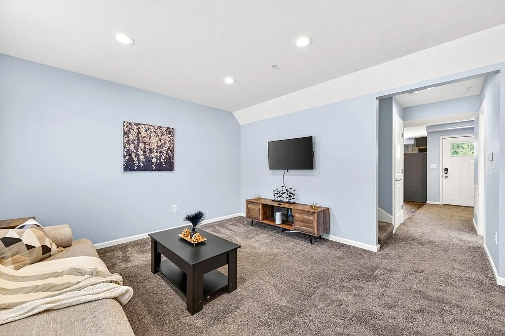 Central J: Furnished Two-Level 2-Bedroom Near Cummins — Photo 1