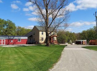 N2352 Halter Ln, Watertown, WI 53098