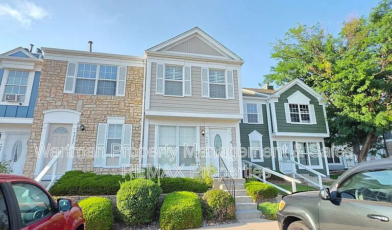 4231 Charleston Dr — Photo 1