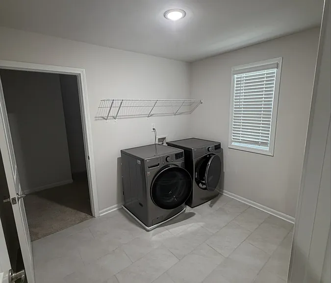 4251 Oakton Dr — Photo 60