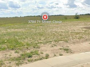 3704 71st St, Camrose, AB T4V3S7