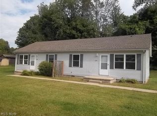 217-219 Basin St W, Navarre, OH 44662