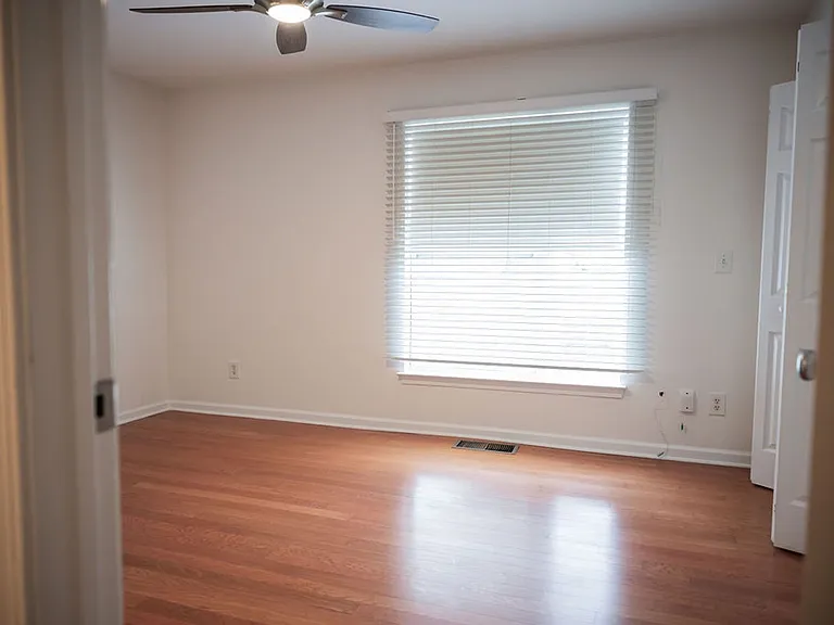 3945 Picasso Ct — Photo 7