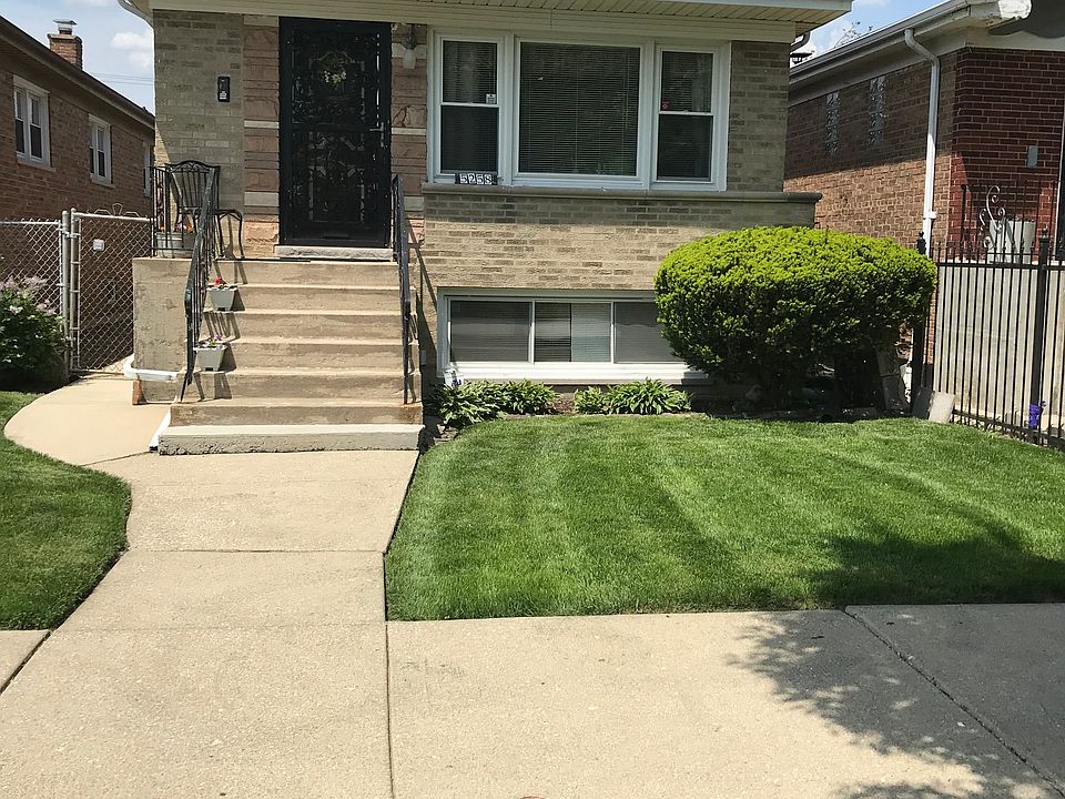 2nd image of 5258 W Polk St