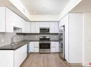 518 N Gramercy Pl, Los Angeles, CA 90004