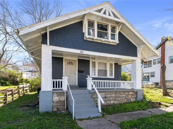 3927 Bellefontaine Ave, Kansas City, MO 64130