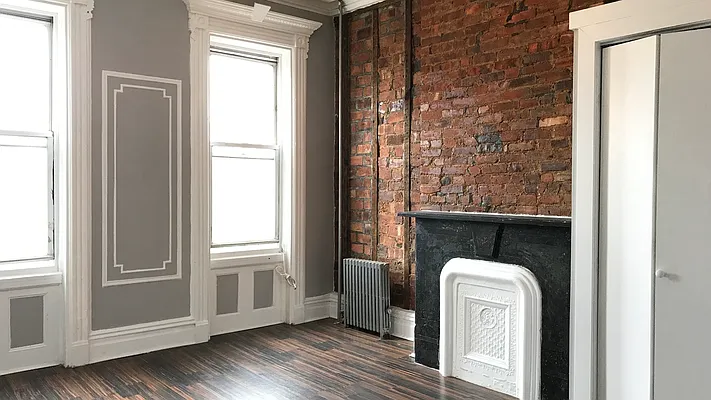 Rented by Nooklyn NYC LLC | media 15