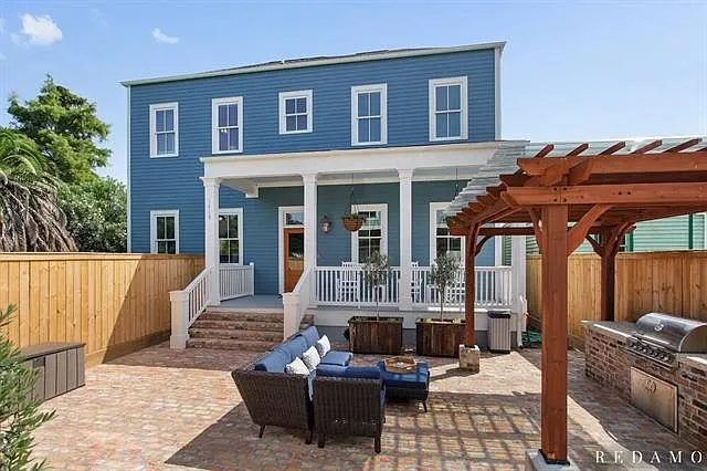 1419 Esplanade Ave — Photo 10