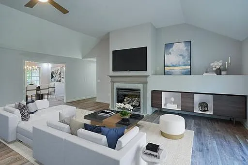 26178 Tuscany Dr — Photo 3