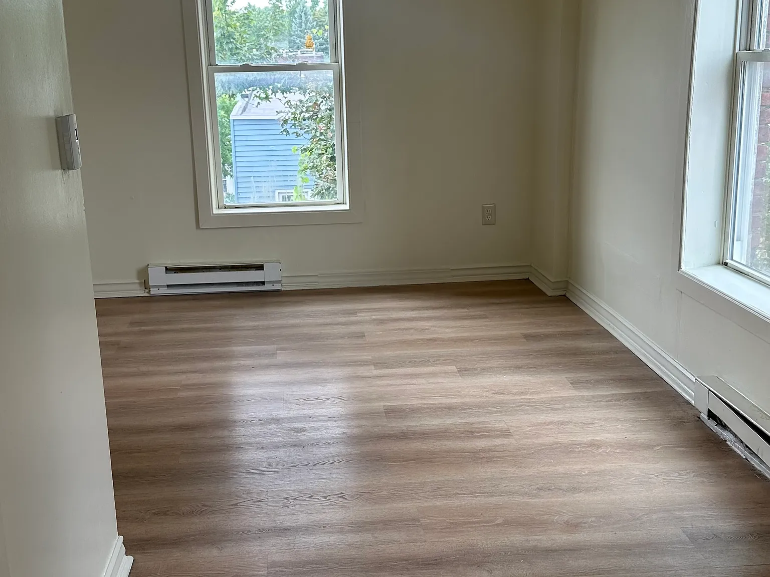 3 bed, $1,650 — Photo 3