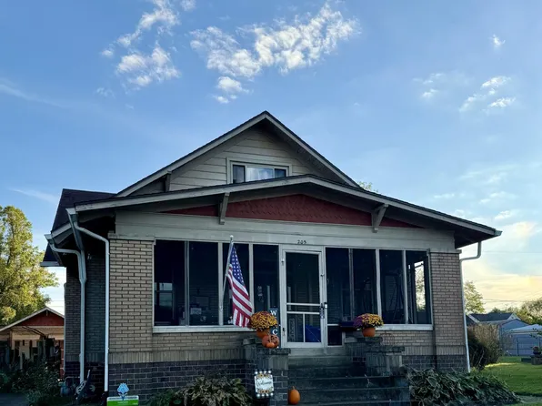 205 North St, Logan, OH 43138