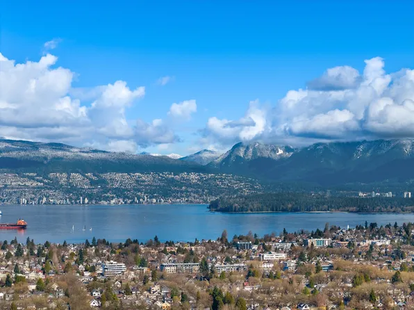 3253 W 21st Ave, Vancouver, BC V6L 1L3