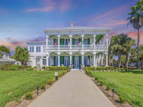 1502 Market St, Galveston, TX 77550