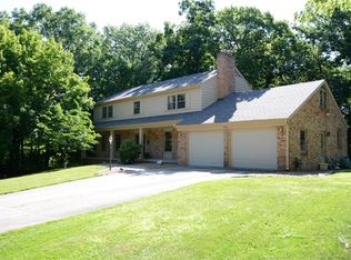 2214 Western Dr, Decatur, IL 62521