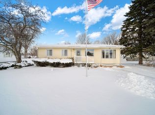 1840 Taylor Dr, Adrian, MI 49221