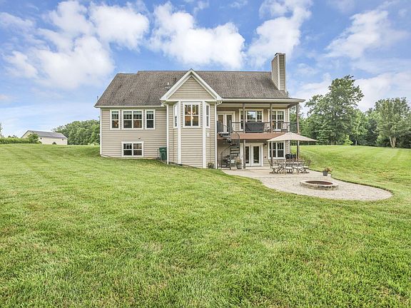 2nd image of 112 Liberty Woods Ct