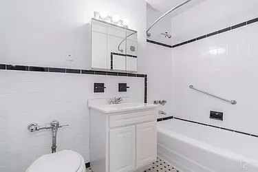 Rented by Hecht Group