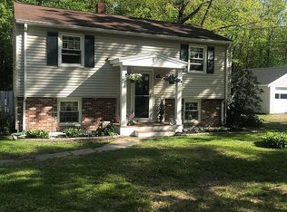 35 Skillin Rd, Cumberland, ME 04021