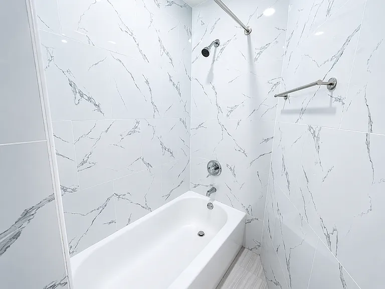 22 Chestnut St #1 — Photo 12