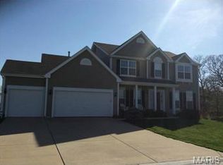 1022 Spruce Forest Dr, Lake Saint Louis, MO 63367