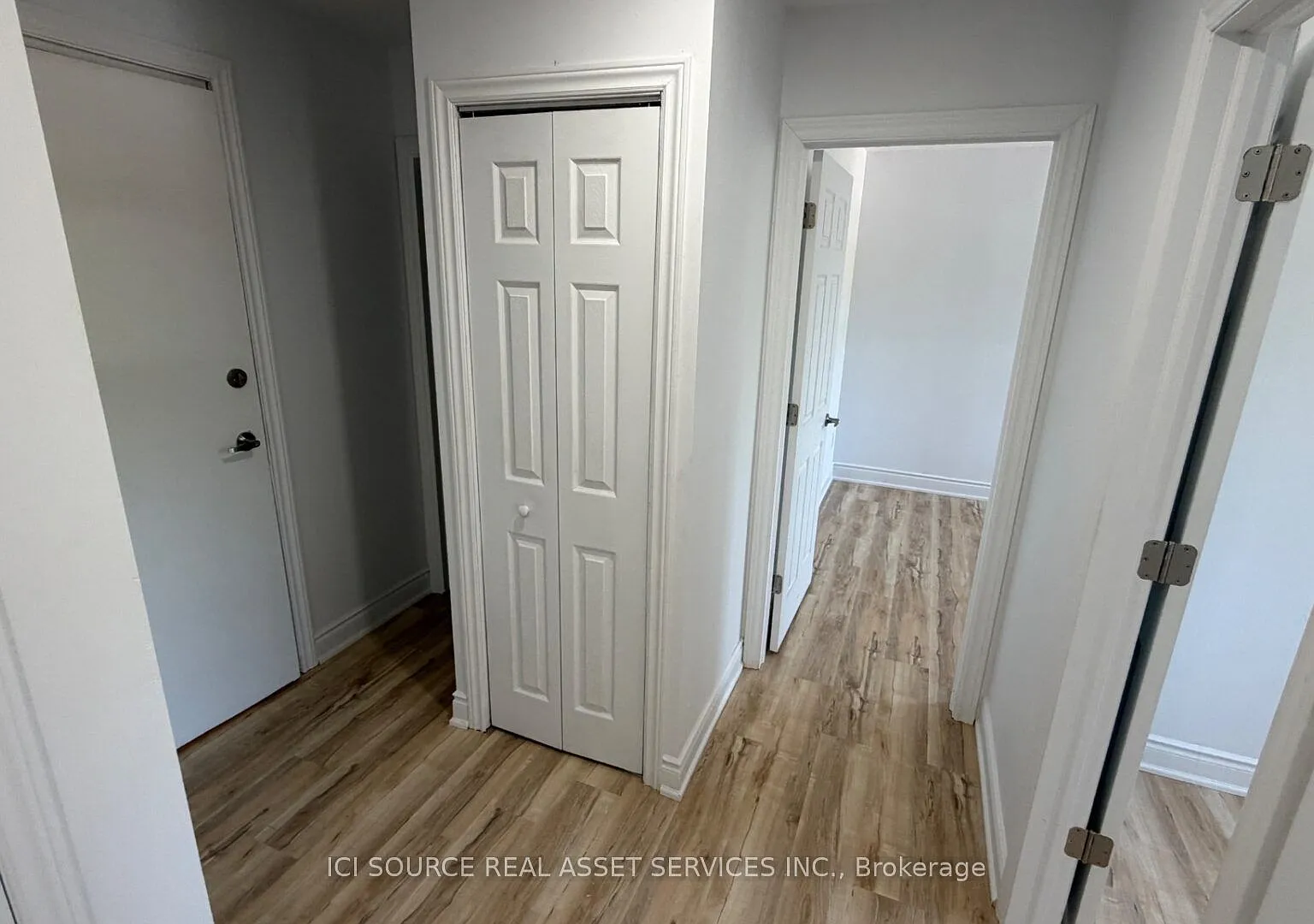 2 bed, $2,000 — Photo 2