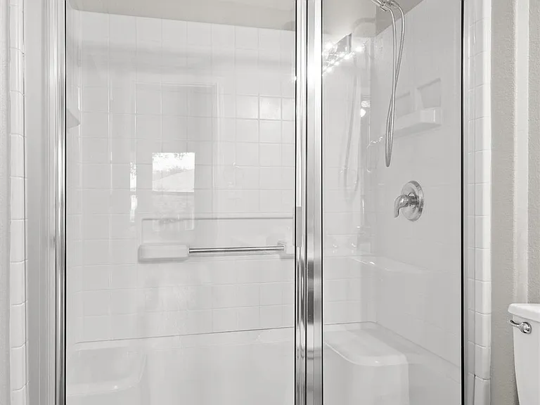 330 Portsmouth Dr — Photo 28