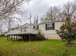 400 Green Valley Rd, Leicester, NC 28748