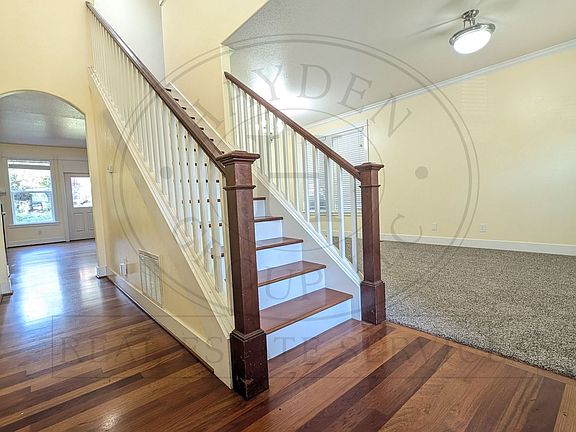 3rd image of 4572 NW 175th Pl