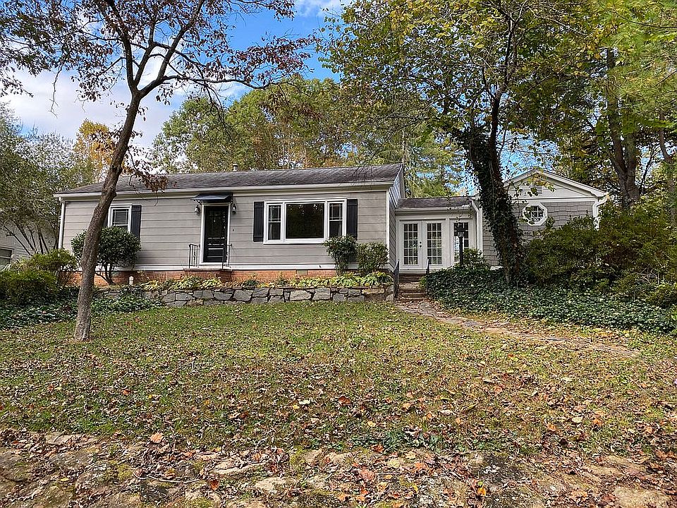 1st image of 902 Sylvan Blvd