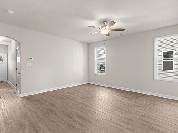 5th image of 2033 Folkstone Woods Ln