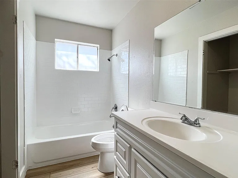 11208 Renel Dr #A — Photo 1