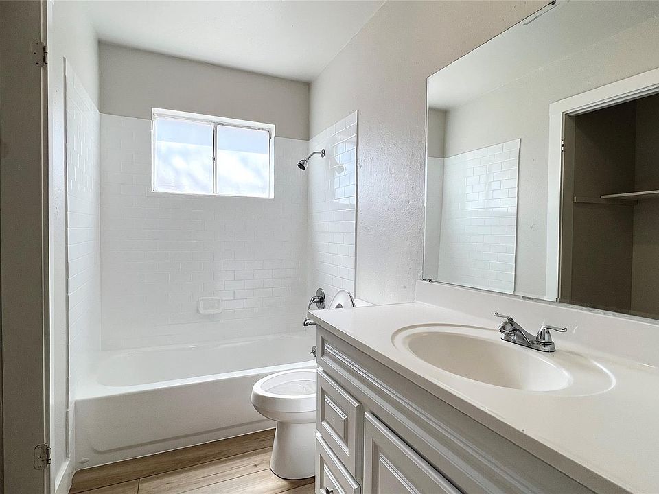 1st image of 11208 Renel Dr #A