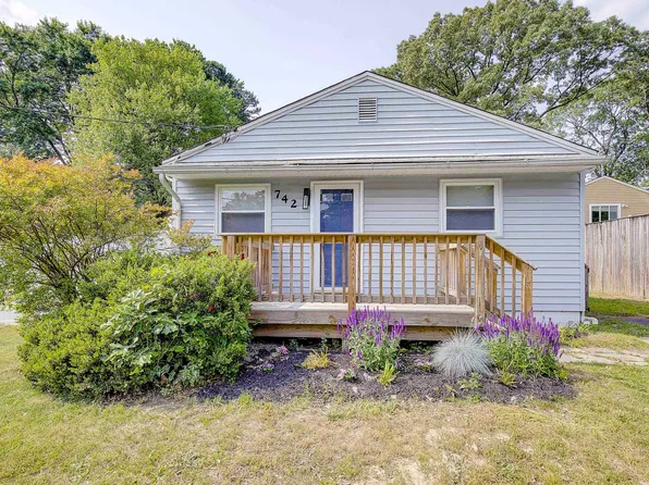 742 Elmhurst Rd, Severn, MD 21144