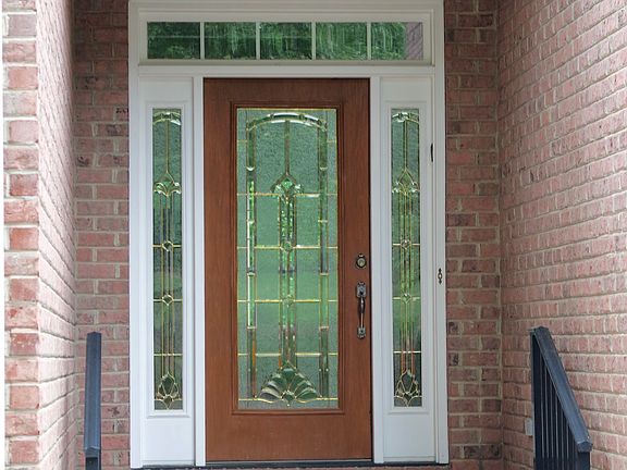 2nd image of 402 W Glenview Dr