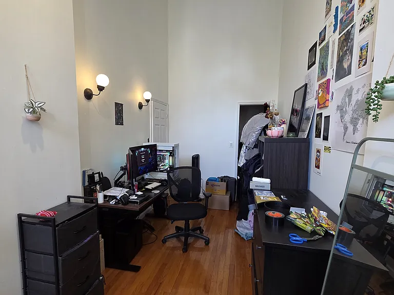 190 22nd St #2B — Photo 9
