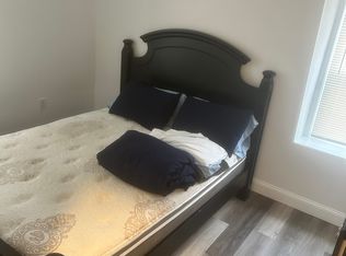 658 3rd St #2, Fall River, MA 02721