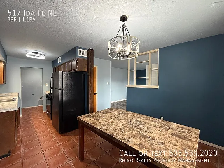 517 Ida Pl NE — Photo 6