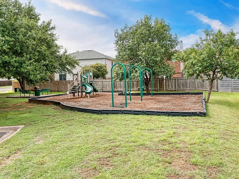 2610 Marcus Abrams Blvd — Photo 38